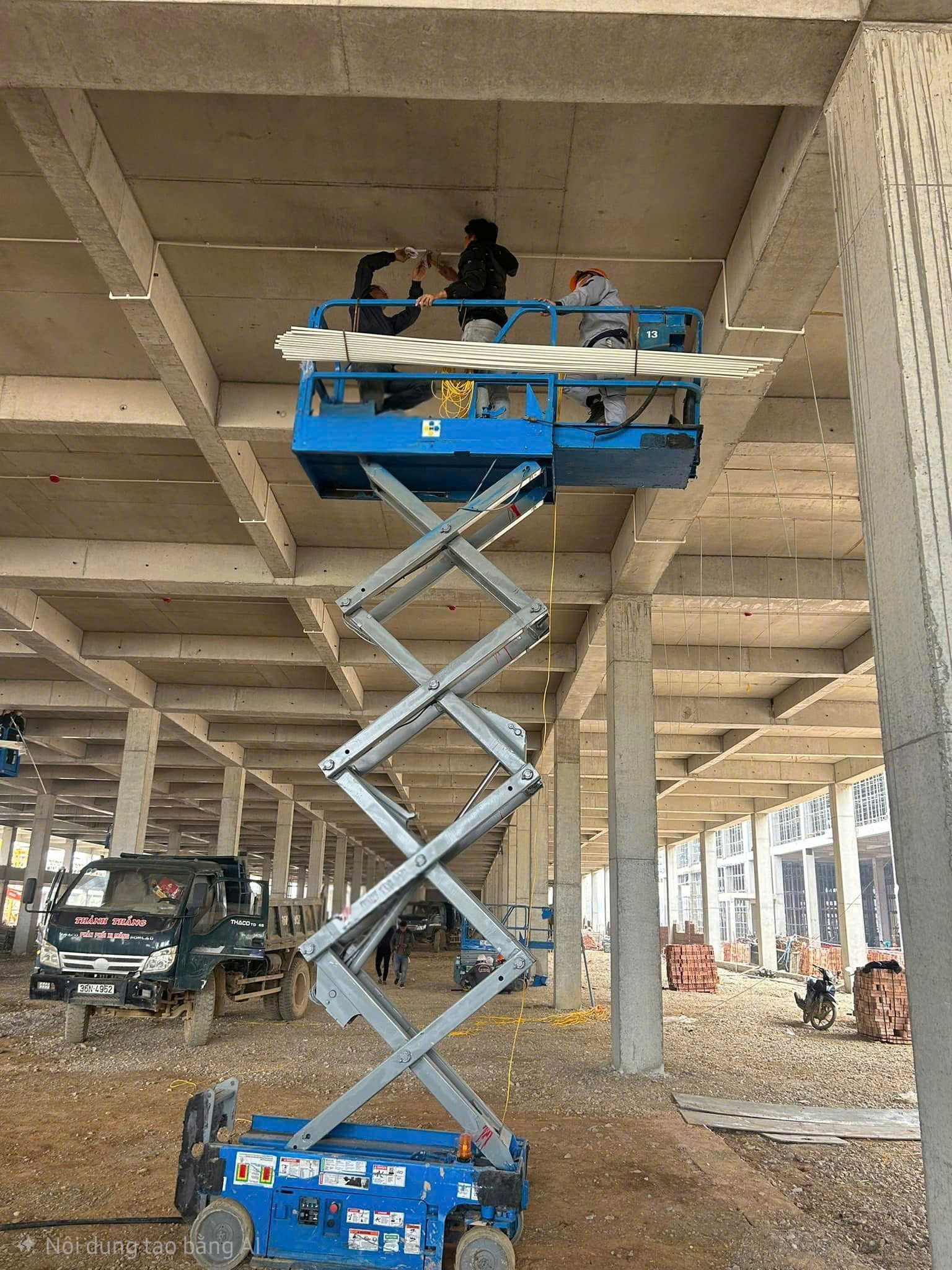 Kỹ Thuật Sử Dụng Xe Cắt Kéo An Toàn - Hướng Dẫn Vận Hành Đúng Cách