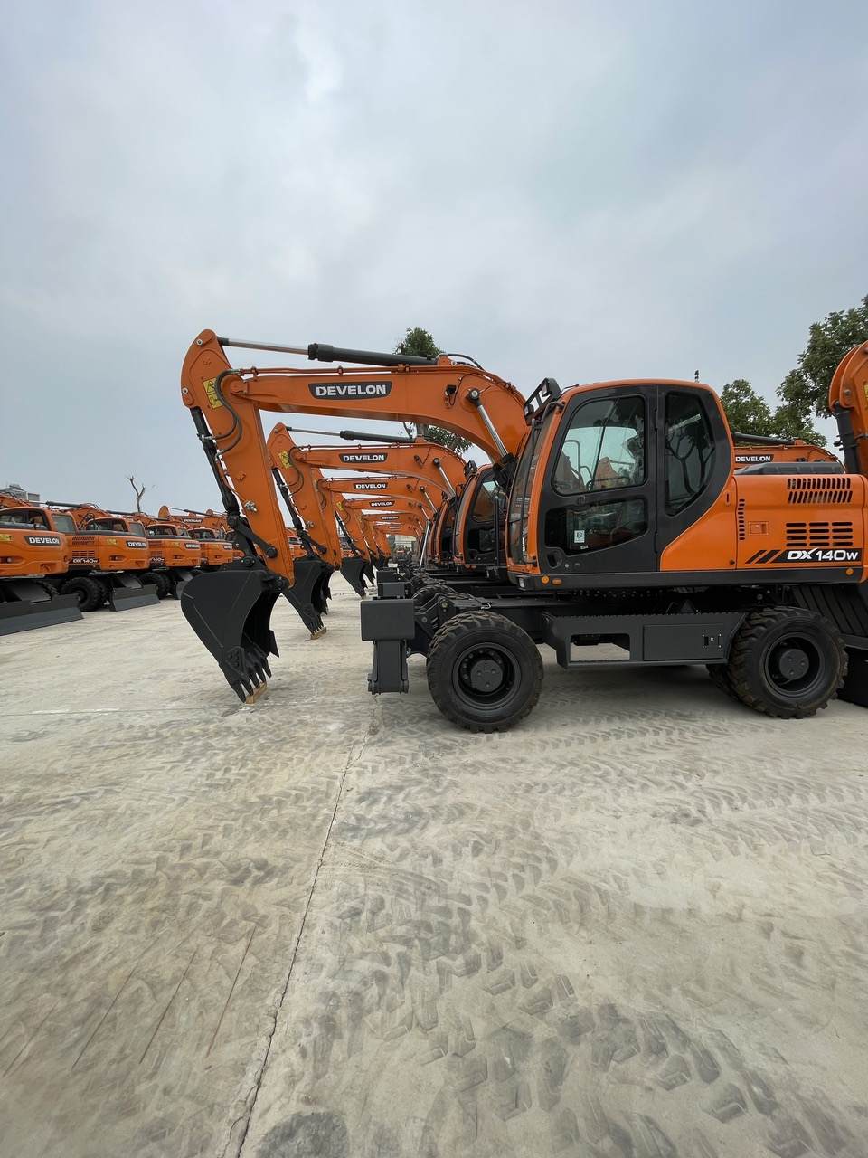 Thi công công trình máy xúc 55 tại Quảng Ninh – Giải pháp nhanh chóng, hiệu quả, tiết kiệm chi phí