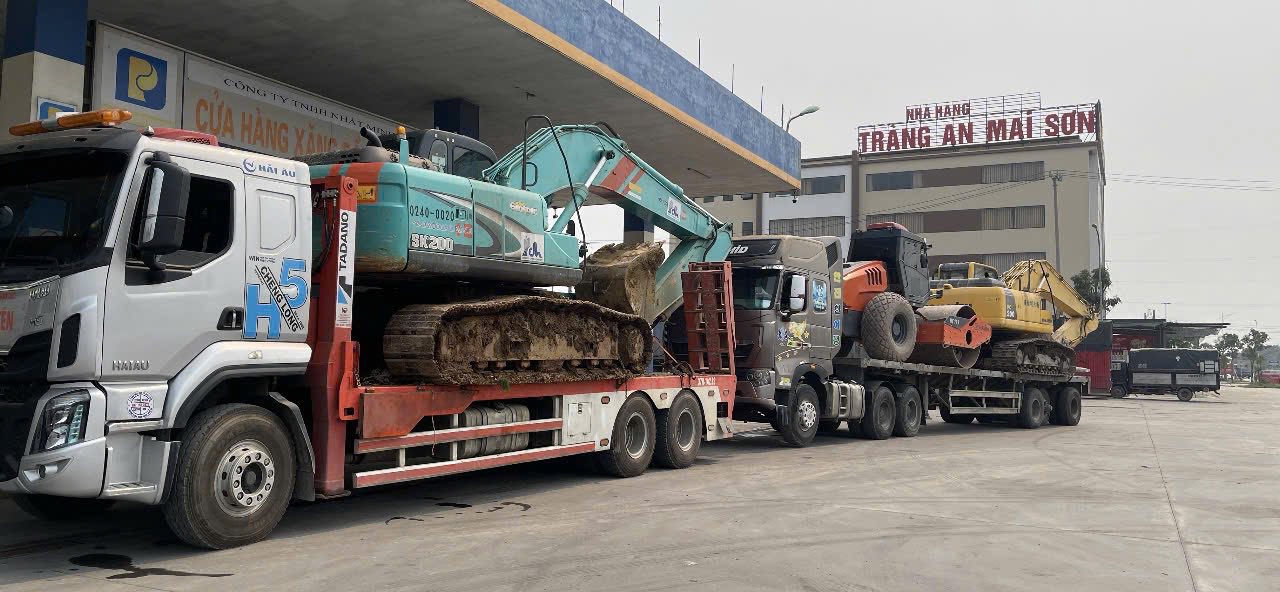 van-chuyen-xe-tai-quang-ninh