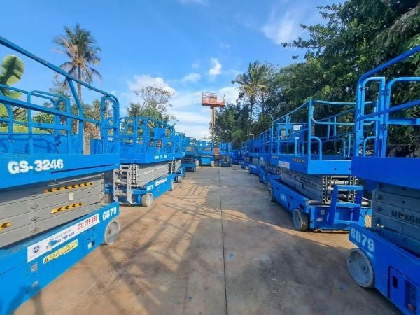 xe-nang-nguoi-cat-keo-gia-re-ha-long